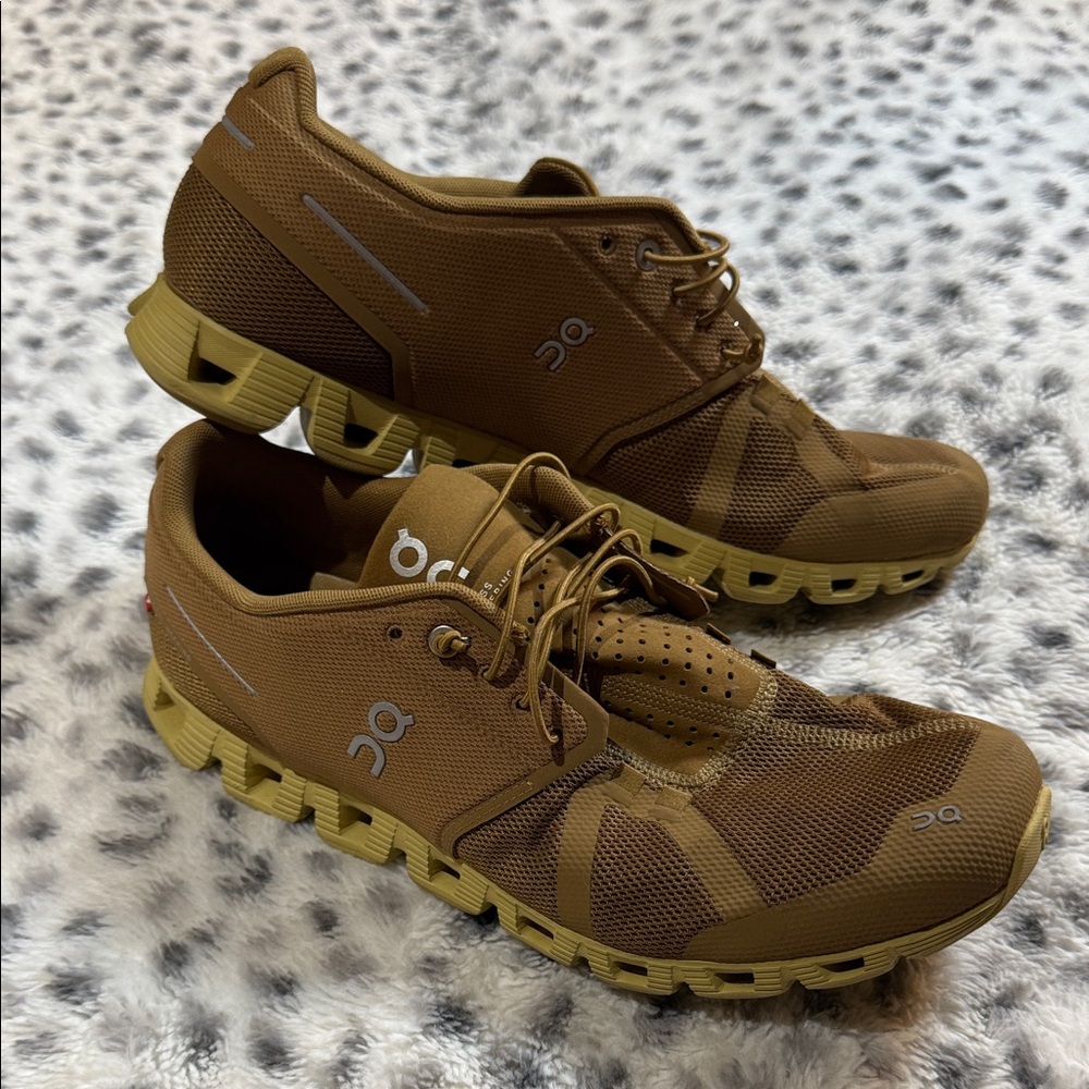 On Running Men's Tan Athletic Shoes